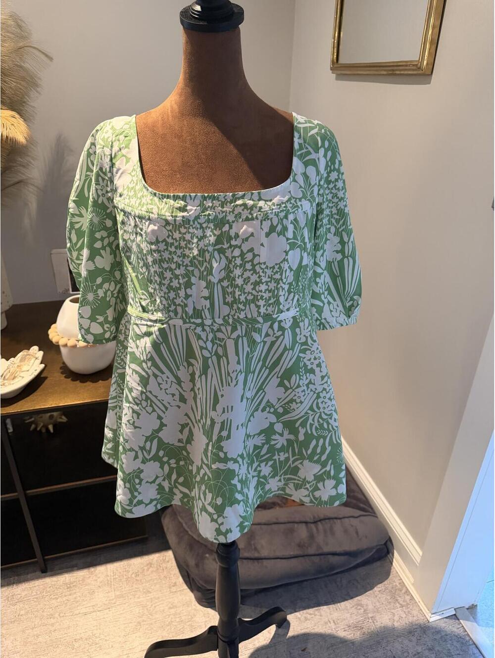 NWT TUCKERNUCK green/white Nealy Corset Floral Top sz L - Picture 2 of 7
